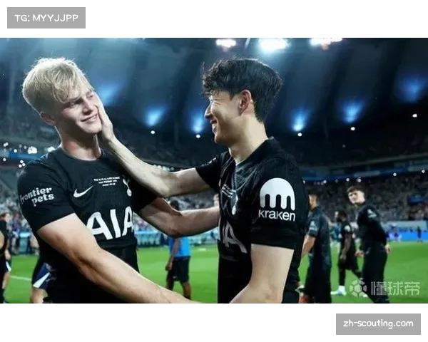 热刺3-0击败十人西汉姆 贝里瓦尔传射助攻 绍切克染红铁锤帮4轮丢11球